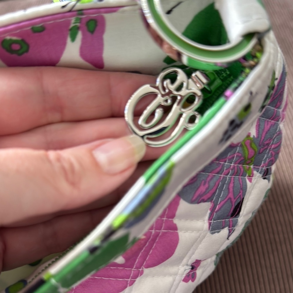 Vera Bradley Quilted Bag - White and Green with butterflies - Picture 10 of 11